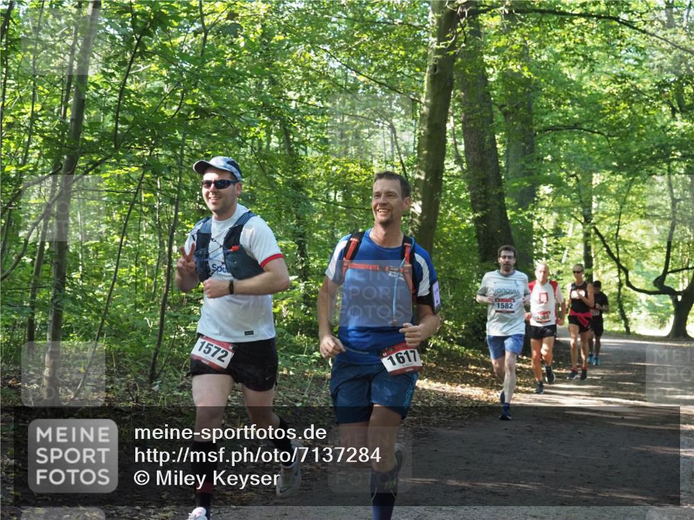 22.09.2024 - 32. Volkslauf durch das schöne Alstertal Miley Keyser http://msf.ph/oto/7137284 22.09.2024 10:21:52 Laufen 1572, 1617, 1582, 1588 meine-sportfotos.de