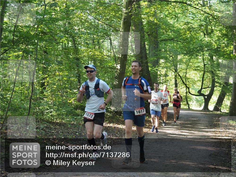 22.09.2024 - 32. Volkslauf durch das schöne Alstertal Miley Keyser http://msf.ph/oto/7137286 22.09.2024 10:21:51 Laufen 1572, 1617, 582, 88 meine-sportfotos.de
