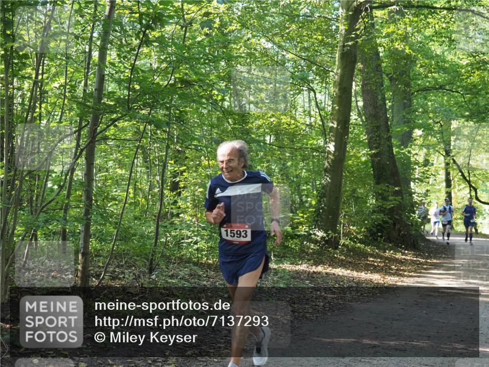 22.09.2024 - 32. Volkslauf durch das schöne Alstertal Miley Keyser http://msf.ph/oto/7137293 22.09.2024 10:21:42 Laufen 1593 meine-sportfotos.de