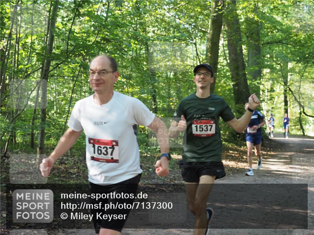 22.09.2024 - 32. Volkslauf durch das schöne Alstertal Miley Keyser http://msf.ph/oto/7137300 22.09.2024 10:21:40 Laufen 1637, 1537 meine-sportfotos.de