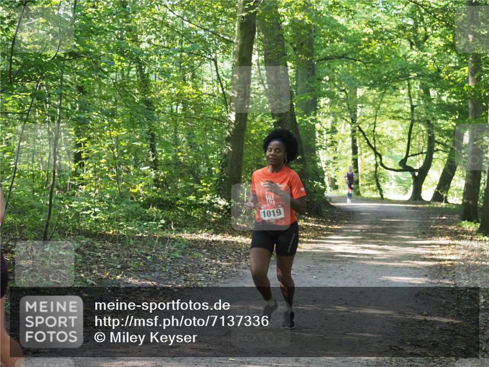 22.09.2024 - 32. Volkslauf durch das schöne Alstertal Miley Keyser http://msf.ph/oto/7137336 22.09.2024 10:21:24 Laufen 1019 meine-sportfotos.de