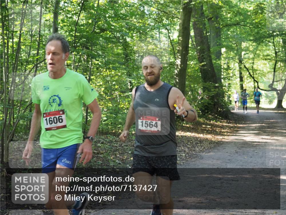 22.09.2024 - 32. Volkslauf durch das schöne Alstertal Miley Keyser http://msf.ph/oto/7137427 22.09.2024 10:20:40 Laufen 1606, 1564 meine-sportfotos.de