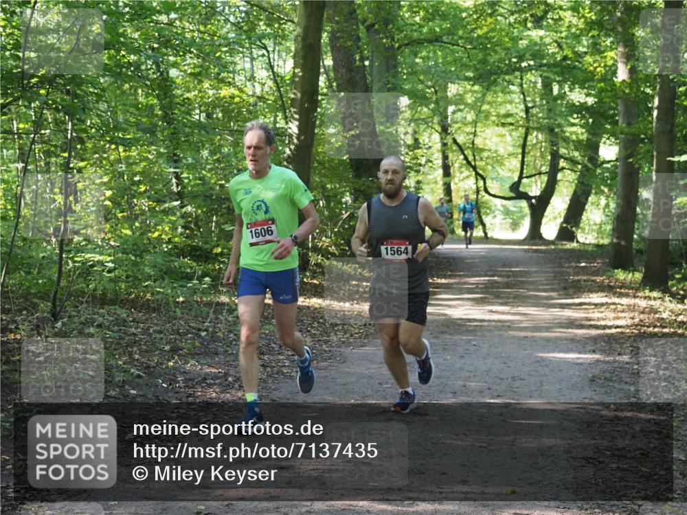 22.09.2024 - 32. Volkslauf durch das schöne Alstertal Miley Keyser http://msf.ph/oto/7137435 22.09.2024 10:20:39 Laufen 1606, 05, 1564 meine-sportfotos.de