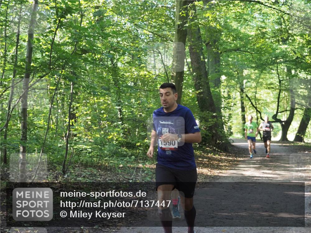 22.09.2024 - 32. Volkslauf durch das schöne Alstertal Miley Keyser http://msf.ph/oto/7137447 22.09.2024 10:20:34 Laufen  meine-sportfotos.de