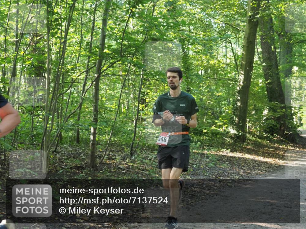 22.09.2024 - 32. Volkslauf durch das schöne Alstertal Miley Keyser http://msf.ph/oto/7137524 22.09.2024 10:19:50 Laufen 546 meine-sportfotos.de