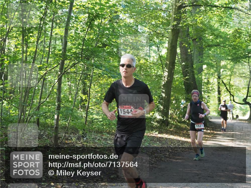 22.09.2024 - 32. Volkslauf durch das schöne Alstertal Miley Keyser http://msf.ph/oto/7137564 22.09.2024 10:19:21 Laufen 1544, 1527 meine-sportfotos.de