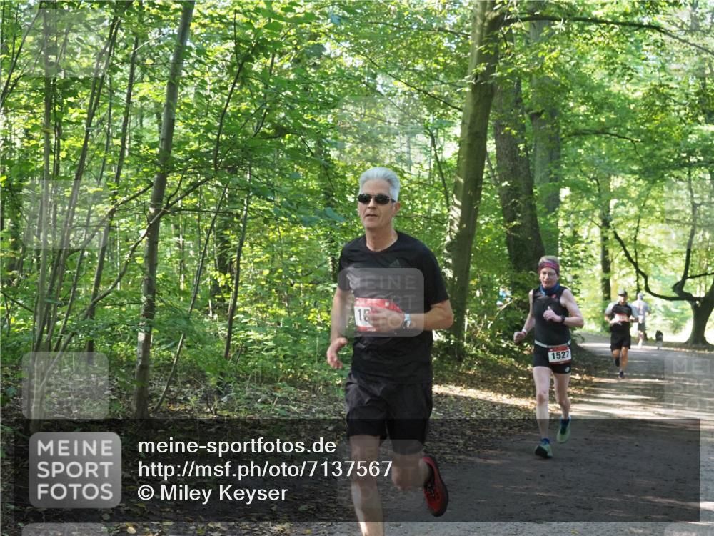 22.09.2024 - 32. Volkslauf durch das schöne Alstertal Miley Keyser http://msf.ph/oto/7137567 22.09.2024 10:19:21 Laufen 18, 1527 meine-sportfotos.de