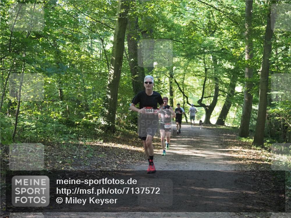 22.09.2024 - 32. Volkslauf durch das schöne Alstertal Miley Keyser http://msf.ph/oto/7137572 22.09.2024 10:19:19 Laufen 544, 1527 meine-sportfotos.de