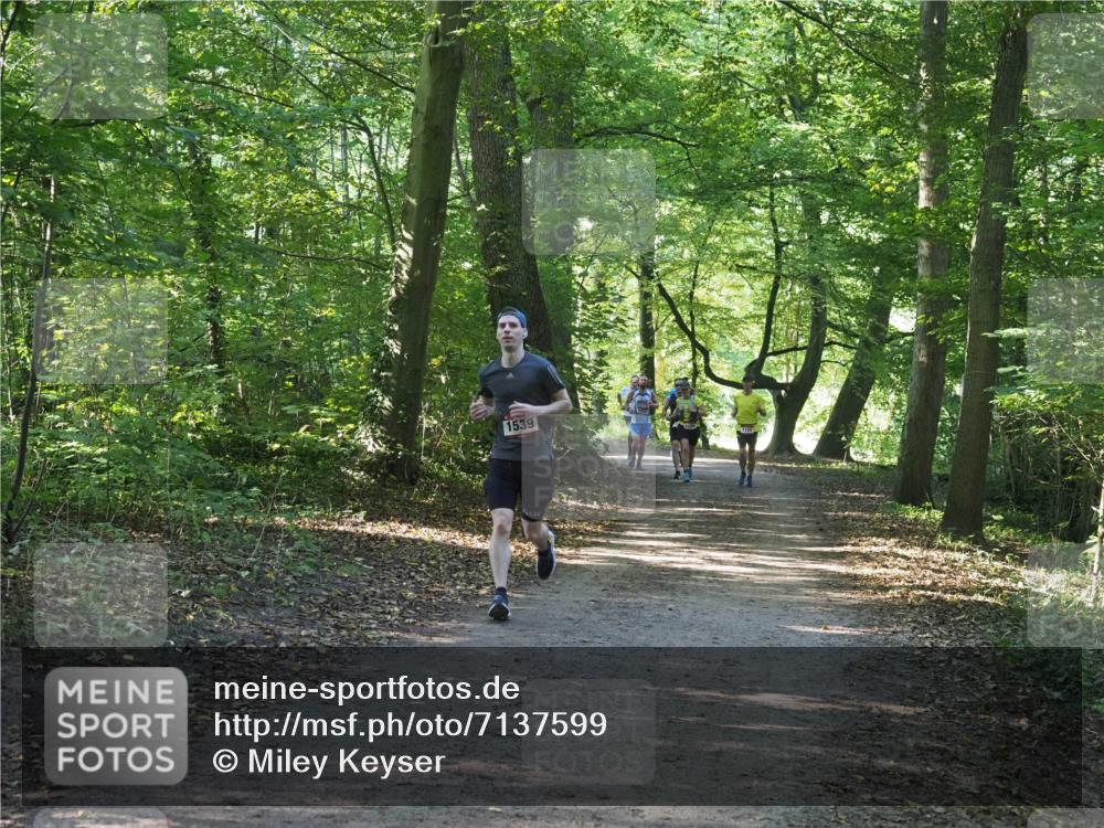 22.09.2024 - 32. Volkslauf durch das schöne Alstertal Miley Keyser http://msf.ph/oto/7137599 22.09.2024 10:19:05 Laufen 1539 meine-sportfotos.de