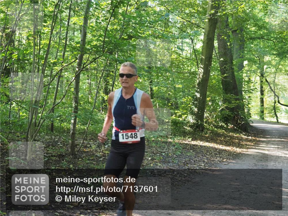 22.09.2024 - 32. Volkslauf durch das schöne Alstertal Miley Keyser http://msf.ph/oto/7137601 22.09.2024 10:18:53 Laufen 1548 meine-sportfotos.de