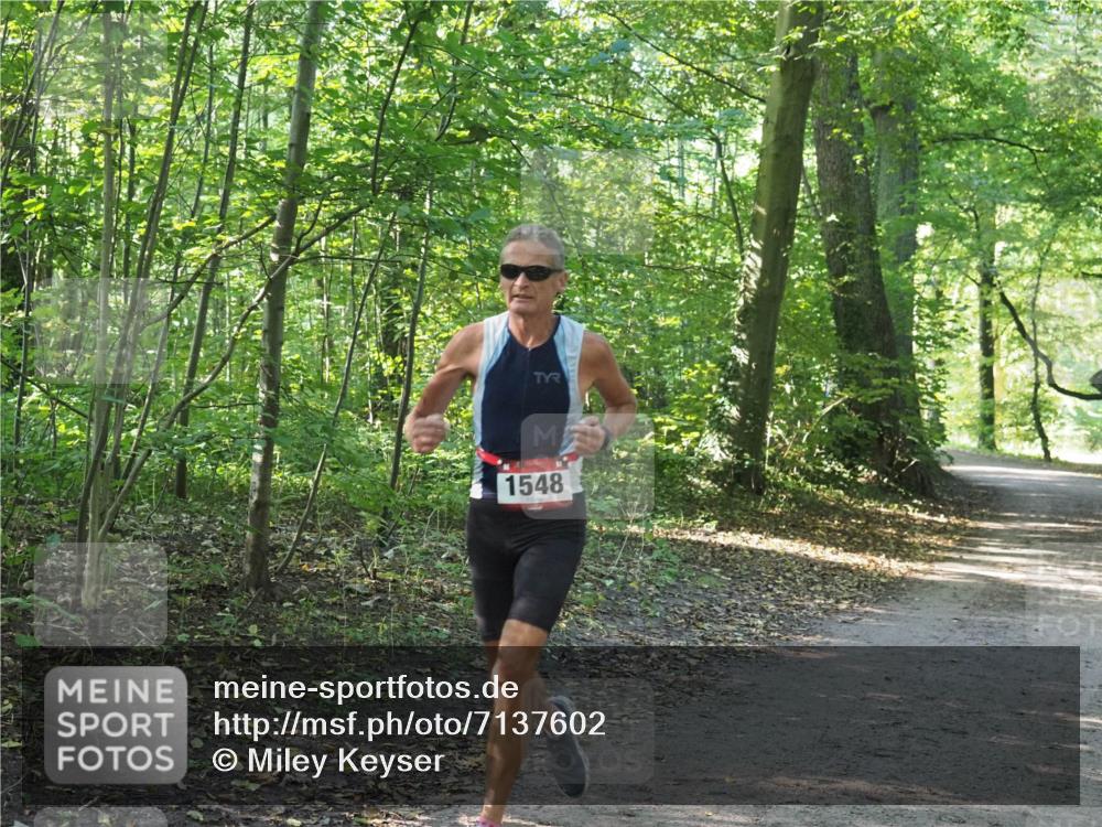 22.09.2024 - 32. Volkslauf durch das schöne Alstertal Miley Keyser http://msf.ph/oto/7137602 22.09.2024 10:18:53 Laufen 1548 meine-sportfotos.de