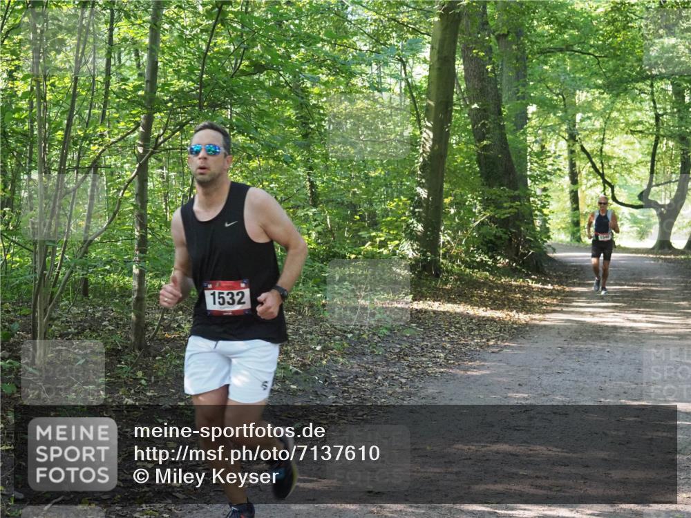 22.09.2024 - 32. Volkslauf durch das schöne Alstertal Miley Keyser http://msf.ph/oto/7137610 22.09.2024 10:18:48 Laufen 1532, 1548 meine-sportfotos.de