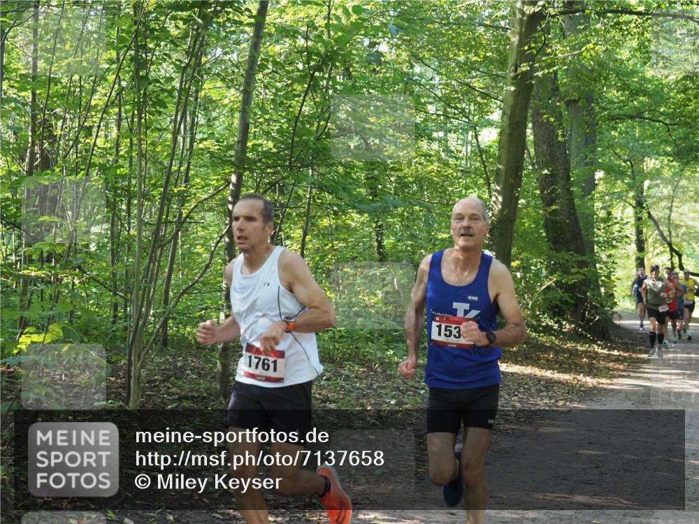 22.09.2024 - 32. Volkslauf durch das schöne Alstertal Miley Keyser http://msf.ph/oto/7137658 22.09.2024 10:18:26 Laufen 1761, 153 meine-sportfotos.de