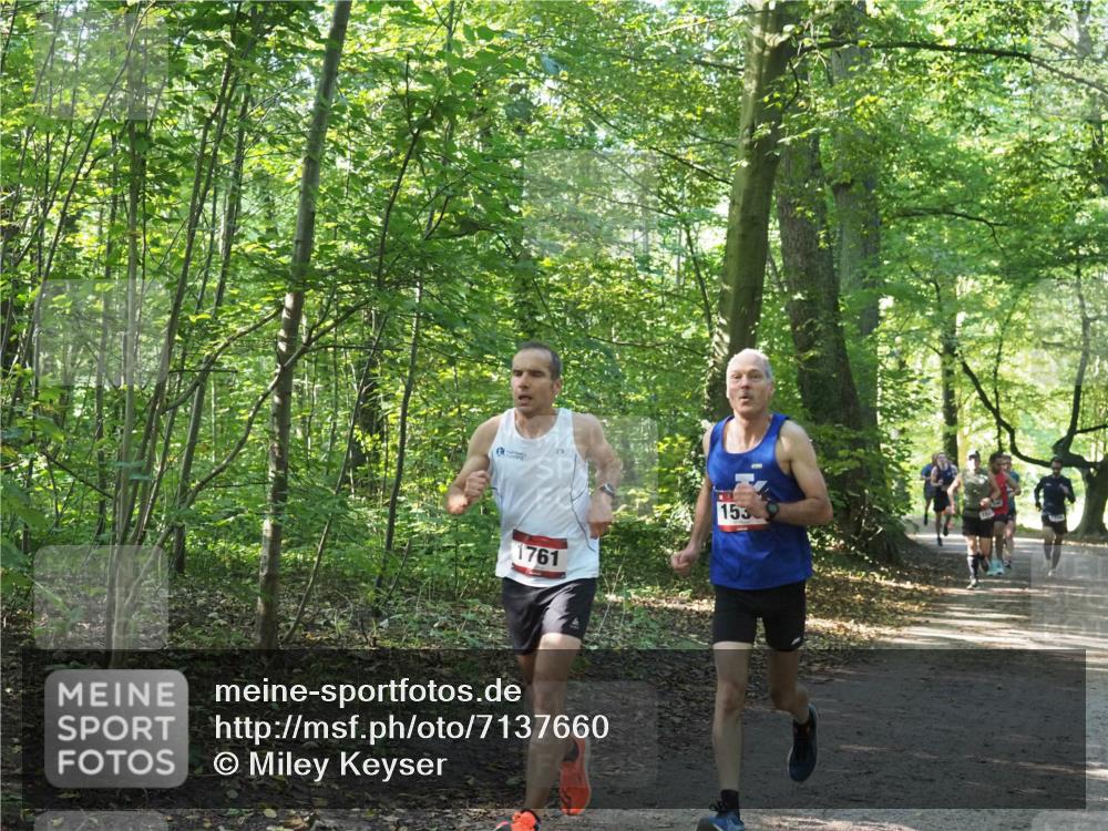 22.09.2024 - 32. Volkslauf durch das schöne Alstertal Miley Keyser http://msf.ph/oto/7137660 22.09.2024 10:18:26 Laufen 1761, 153 meine-sportfotos.de