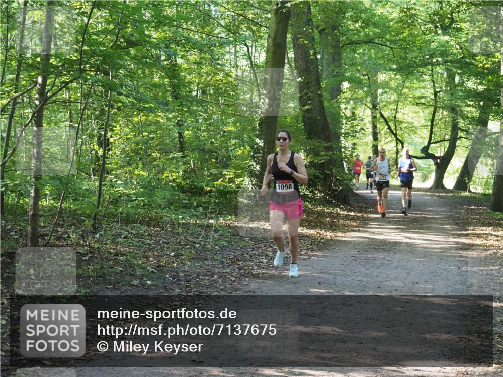 22.09.2024 - 32. Volkslauf durch das schöne Alstertal Miley Keyser http://msf.ph/oto/7137675 22.09.2024 10:18:21 Laufen 1098, 1761 meine-sportfotos.de