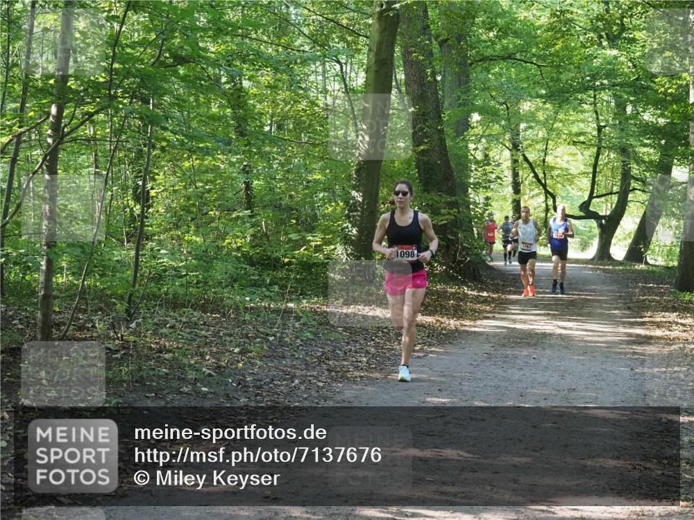 22.09.2024 - 32. Volkslauf durch das schöne Alstertal Miley Keyser http://msf.ph/oto/7137676 22.09.2024 10:18:21 Laufen 1098, 1761 meine-sportfotos.de