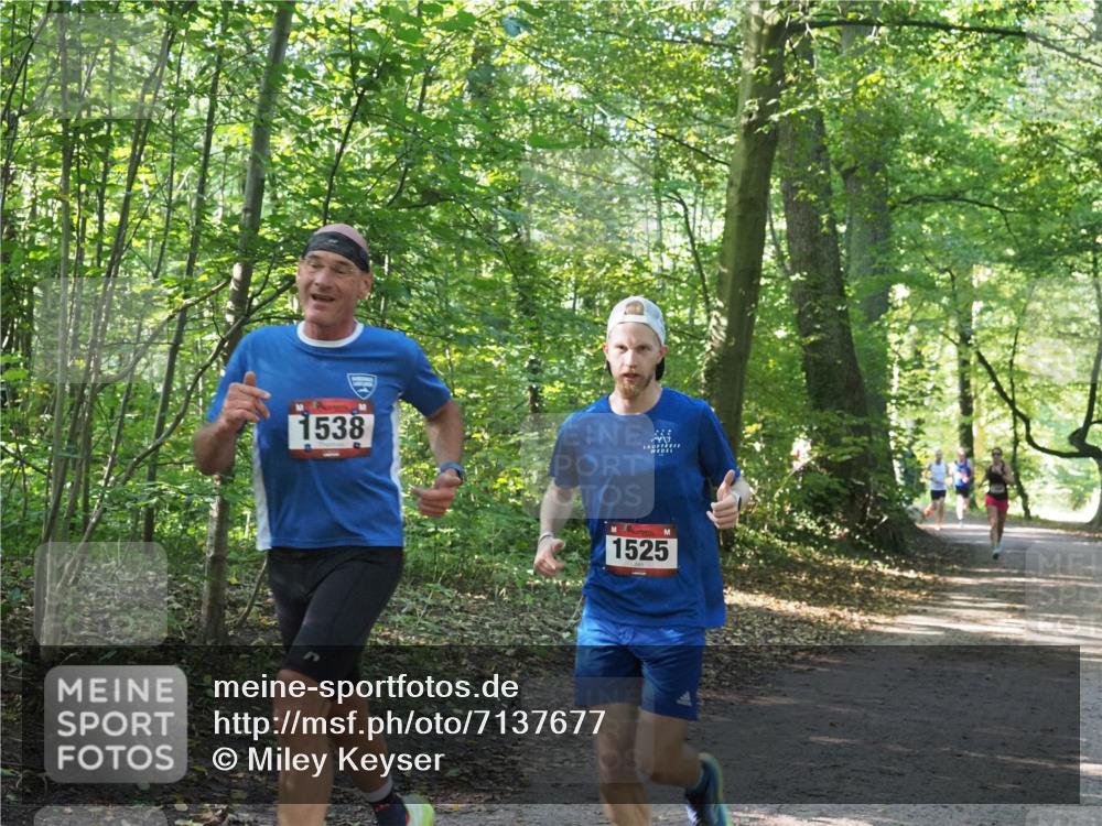 22.09.2024 - 32. Volkslauf durch das schöne Alstertal Miley Keyser http://msf.ph/oto/7137677 22.09.2024 10:18:16 Laufen 1538, 220, 1525 meine-sportfotos.de