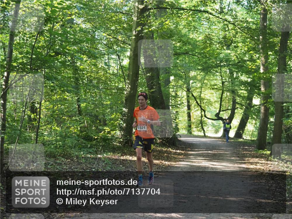 22.09.2024 - 32. Volkslauf durch das schöne Alstertal Miley Keyser http://msf.ph/oto/7137704 22.09.2024 10:17:47 Laufen 1521 meine-sportfotos.de