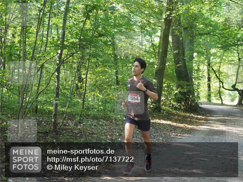 22.09.2024 - 32. Volkslauf durch das schöne Alstertal Miley Keyser http://msf.ph/oto/7137722 22.09.2024 10:17:14 Laufen 1554 meine-sportfotos.de