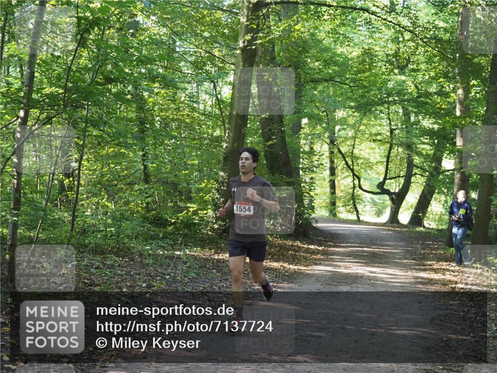 22.09.2024 - 32. Volkslauf durch das schöne Alstertal Miley Keyser http://msf.ph/oto/7137724 22.09.2024 10:17:14 Laufen 1554 meine-sportfotos.de