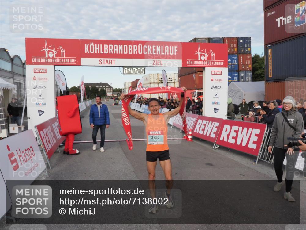 03.10.2024 - Köhlbrandbrückenlauf MichiJ http://msf.ph/oto/7138002 03.10.2024 09:40:12 Ziel 3735 meine-sportfotos.de