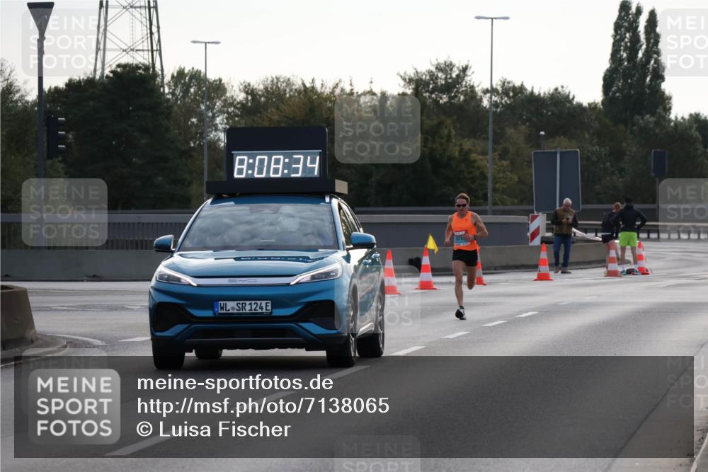 03.10.2024 - Köhlbrandbrückenlauf Luisa Fischer http://msf.ph/oto/7138065 03.10.2024 09:08:18 Position 3 8, 08, 34, 124, 373 meine-sportfotos.de