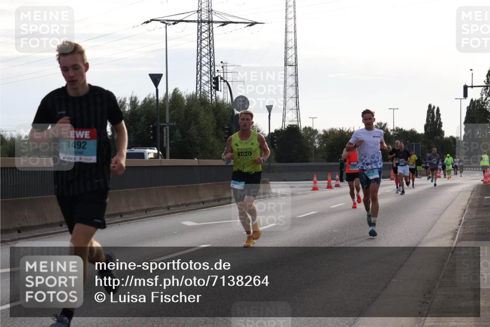 03.10.2024 - Köhlbrandbrückenlauf Luisa Fischer http://msf.ph/oto/7138264 03.10.2024 09:10:21 Position 3 1492, 100, 1074 meine-sportfotos.de