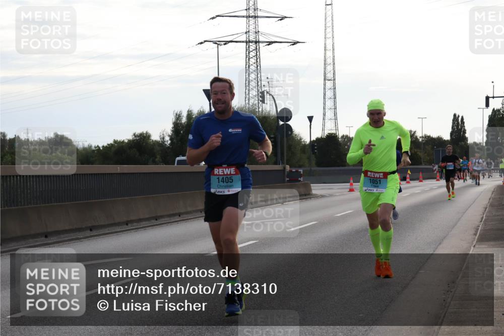 03.10.2024 - Köhlbrandbrückenlauf Luisa Fischer http://msf.ph/oto/7138310 03.10.2024 09:10:41 Position 3 1405, 1051 meine-sportfotos.de
