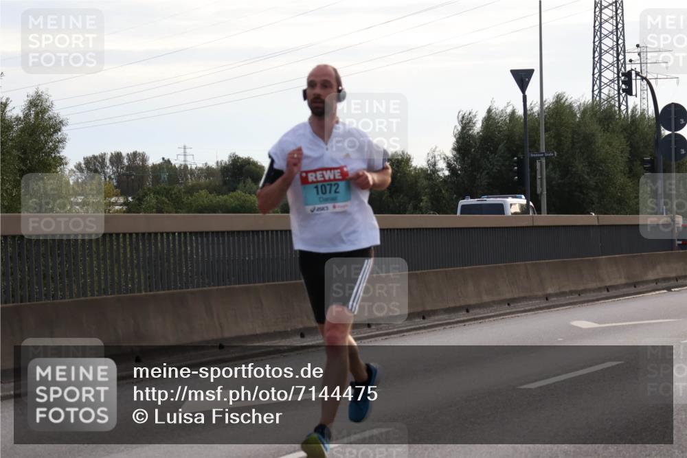 03.10.2024 - Köhlbrandbrückenlauf Luisa Fischer http://msf.ph/oto/7144475 03.10.2024 09:10:52 Position 3 1072 meine-sportfotos.de