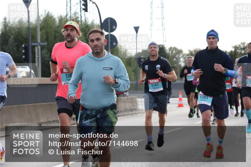 03.10.2024 - Köhlbrandbrückenlauf Luisa Fischer http://msf.ph/oto/7144698 03.10.2024 09:11:50 Position 3 136, 12, 1141, 1301, 13 meine-sportfotos.de