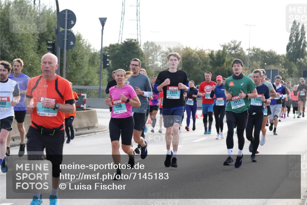 03.10.2024 - Köhlbrandbrückenlauf Luisa Fischer http://msf.ph/oto/7145183 03.10.2024 09:13:37 Position 3 13, 488, 1598, 2035, 1136, 310, 1412, 1911, 1460 meine-sportfotos.de