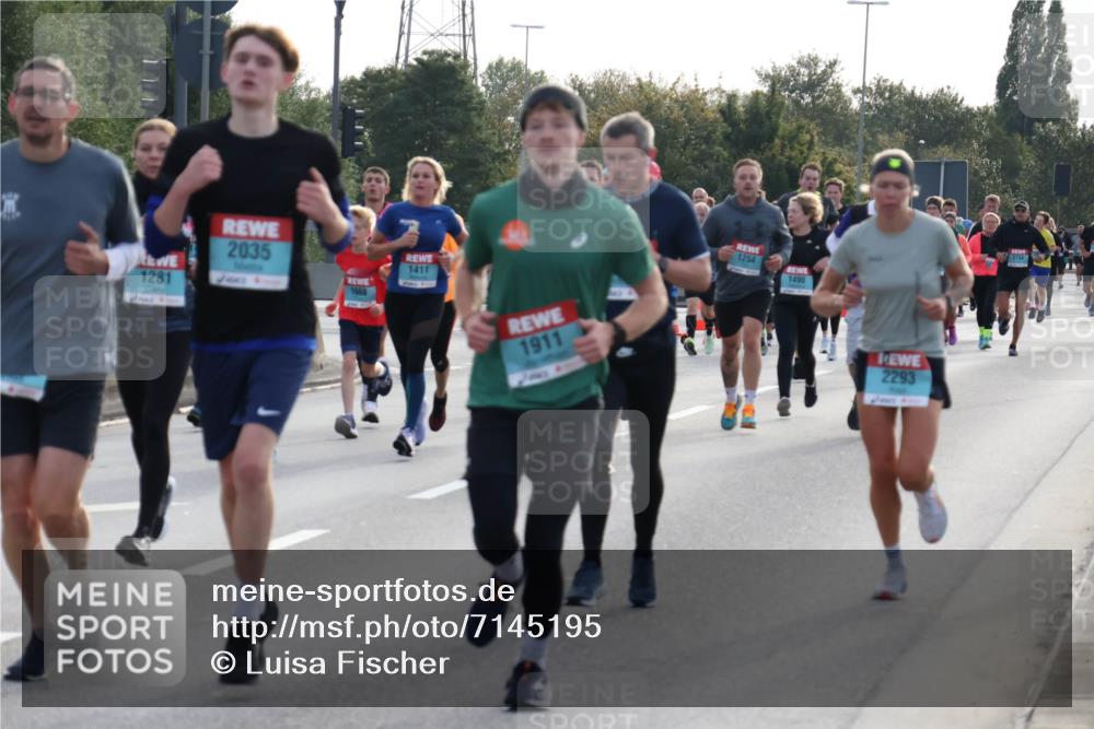03.10.2024 - Köhlbrandbrückenlauf Luisa Fischer http://msf.ph/oto/7145195 03.10.2024 09:13:40 Position 3 1281, 2035, 1411, 1911, 1254, 1490, 2293, 3734 meine-sportfotos.de