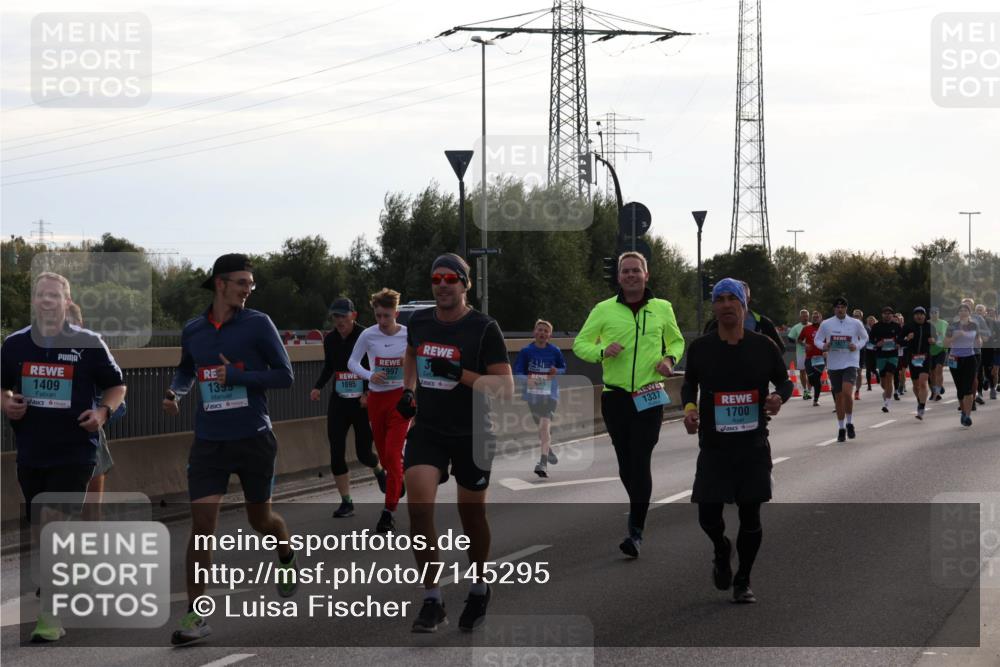 03.10.2024 - Köhlbrandbrückenlauf Luisa Fischer http://msf.ph/oto/7145295 03.10.2024 09:14:18 Position 3 1409, 1399, 1695, 1997, 9, 1337, 1700 meine-sportfotos.de