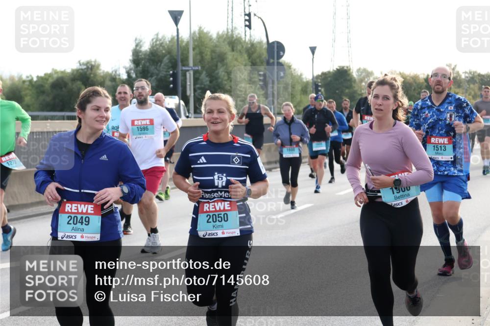 03.10.2024 - Köhlbrandbrückenlauf Luisa Fischer http://msf.ph/oto/7145608 03.10.2024 09:15:17 Position 3 1278, 1596, 2049, 2050, 1606, 1600, 1900, 1513 meine-sportfotos.de