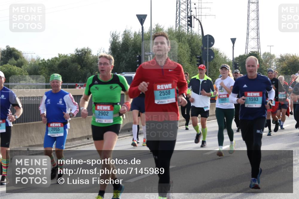 03.10.2024 - Köhlbrandbrückenlauf Luisa Fischer http://msf.ph/oto/7145989 03.10.2024 09:16:21 Position 3 2558, 2233, 1683, 1593, 2902, 2055 meine-sportfotos.de