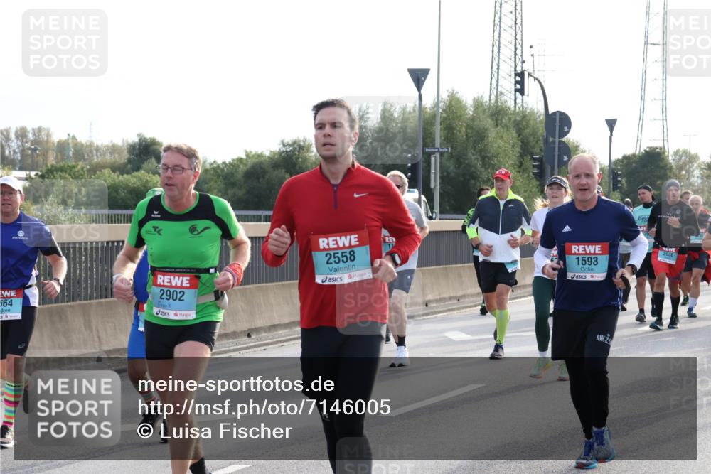 03.10.2024 - Köhlbrandbrückenlauf Luisa Fischer http://msf.ph/oto/7146005 03.10.2024 09:16:22 Position 3 2558, 17, 564, 2902, 1593, 2086 meine-sportfotos.de
