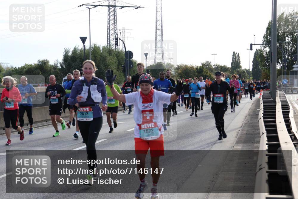 03.10.2024 - Köhlbrandbrückenlauf Luisa Fischer http://msf.ph/oto/7146147 03.10.2024 09:16:44 Position 3 2109, 2238, 2812, 1473, 1872, 2502 meine-sportfotos.de