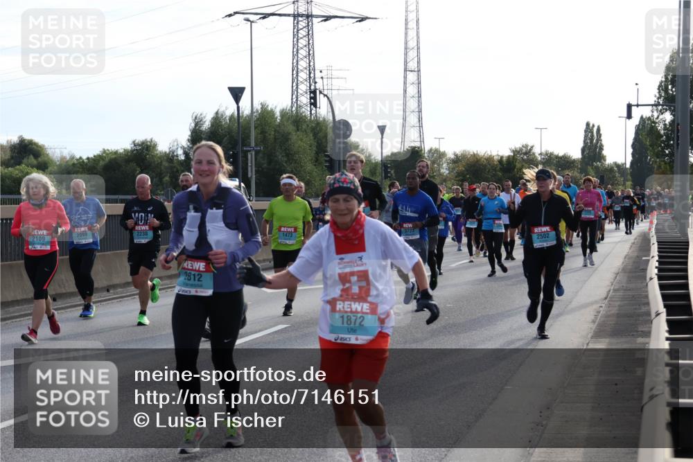 03.10.2024 - Köhlbrandbrückenlauf Luisa Fischer http://msf.ph/oto/7146151 03.10.2024 09:16:44 Position 3 2099, 2109, 2238, 2812, 1473, 1872, 3723, 2502 meine-sportfotos.de