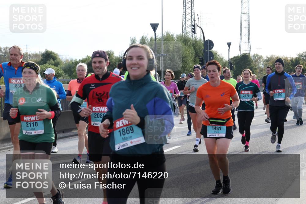 03.10.2024 - Köhlbrandbrückenlauf Luisa Fischer http://msf.ph/oto/7146220 03.10.2024 09:17:00 Position 3 1888, 2110, 2080, 1869, 1431, 2470, 1453, 1646 meine-sportfotos.de