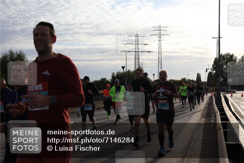 03.10.2024 - Köhlbrandbrückenlauf Luisa Fischer http://msf.ph/oto/7146284 03.10.2024 09:17:20 Position 3 2494, 1603, 2878, 1573 meine-sportfotos.de