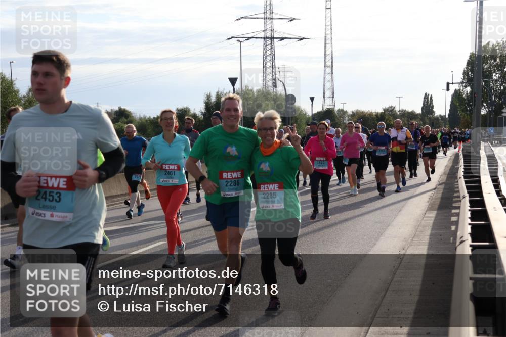03.10.2024 - Köhlbrandbrückenlauf Luisa Fischer http://msf.ph/oto/7146318 03.10.2024 09:17:33 Position 3 2453, 2461, 2286, 2285, 1570, 3154 meine-sportfotos.de