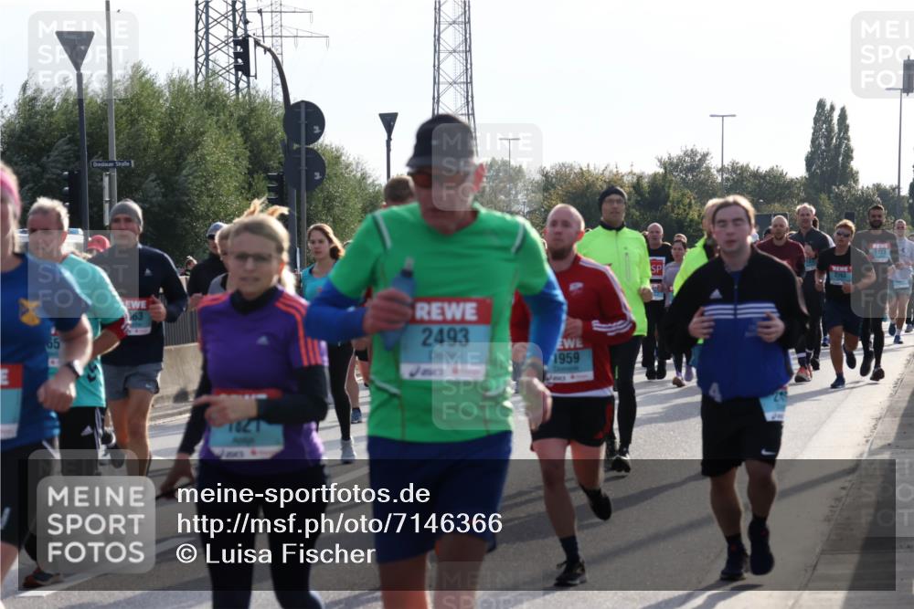 03.10.2024 - Köhlbrandbrückenlauf Luisa Fischer http://msf.ph/oto/7146366 03.10.2024 09:17:46 Position 3 163, 1021, 4043, 2493, 1959, 1773, 2763 meine-sportfotos.de