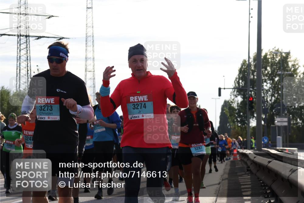 03.10.2024 - Köhlbrandbrückenlauf Luisa Fischer http://msf.ph/oto/7146613 03.10.2024 09:21:26 Position 3 3380, 3247, 3273, 196, 3274, 298, 195, 3287 meine-sportfotos.de