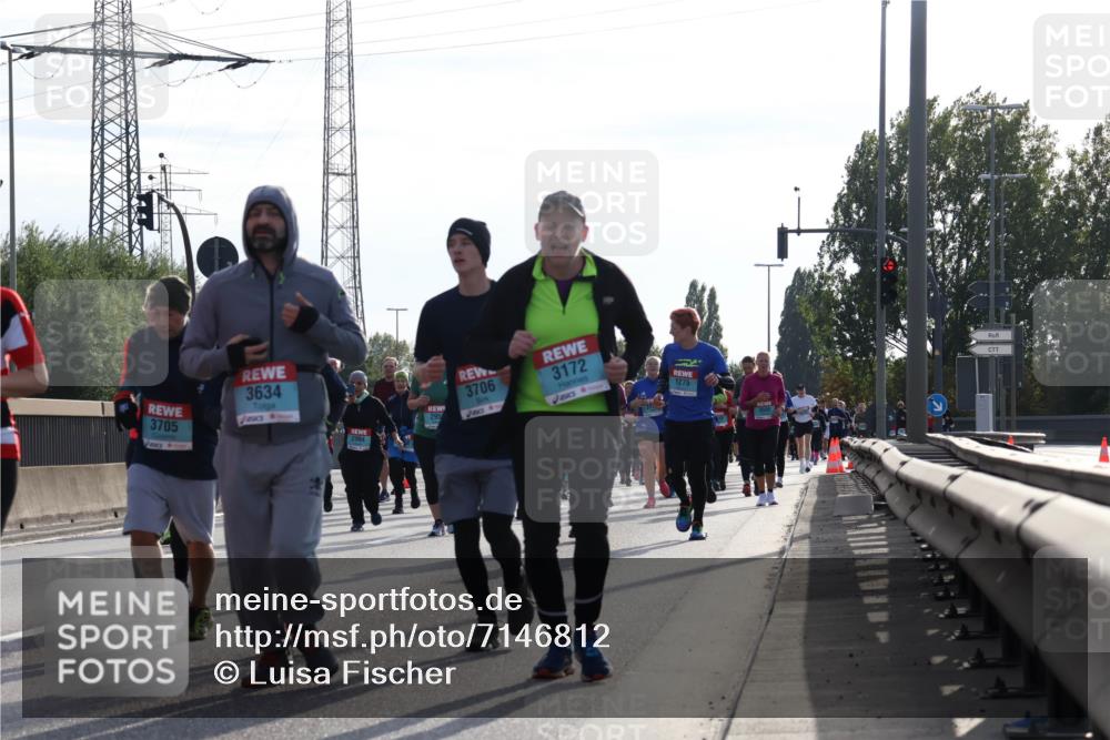 03.10.2024 - Köhlbrandbrückenlauf Luisa Fischer http://msf.ph/oto/7146812 03.10.2024 09:22:04 Position 3 3634, 3705, 2994, 3172, 1275, 3706, 295 meine-sportfotos.de