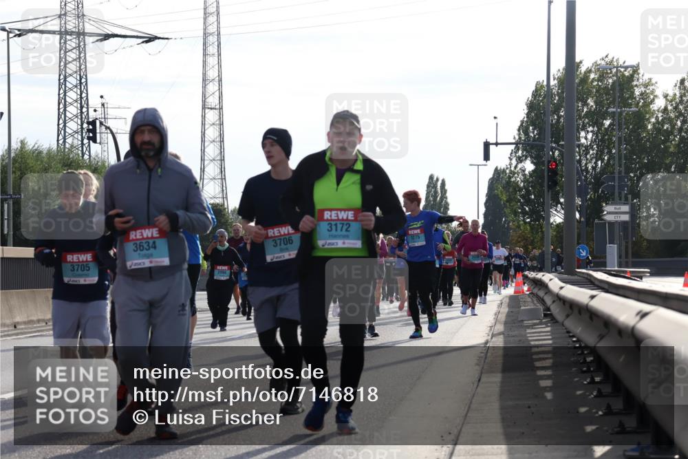 03.10.2024 - Köhlbrandbrückenlauf Luisa Fischer http://msf.ph/oto/7146818 03.10.2024 09:22:04 Position 3 3705, 3634, 3706, 3172, 1275, 2994 meine-sportfotos.de