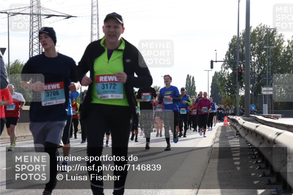 03.10.2024 - Köhlbrandbrückenlauf Luisa Fischer http://msf.ph/oto/7146839 03.10.2024 09:22:06 Position 3 3379, 3706, 3172, 3031, 3559, 2296 meine-sportfotos.de