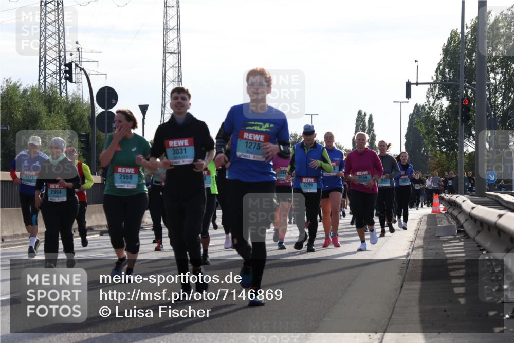 03.10.2024 - Köhlbrandbrückenlauf Luisa Fischer http://msf.ph/oto/7146869 03.10.2024 09:22:08 Position 3 3471, 2994, 2950, 3031, 1275, 314, 3559, 1109, 2296 meine-sportfotos.de