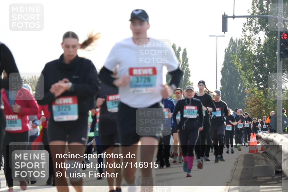 03.10.2024 - Köhlbrandbrückenlauf Luisa Fischer http://msf.ph/oto/7146915 03.10.2024 09:22:26 Position 3 3725, 299, 2898, 219, 3726, 2474 meine-sportfotos.de