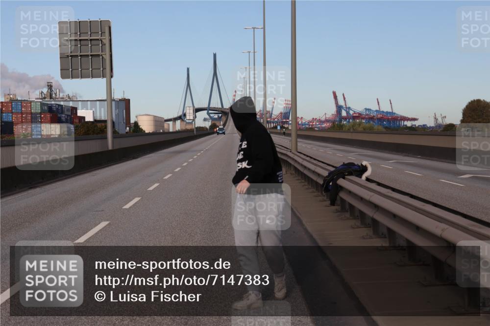 03.10.2024 - Köhlbrandbrückenlauf Luisa Fischer http://msf.ph/oto/7147383 03.10.2024 09:30:10 Position 3  meine-sportfotos.de