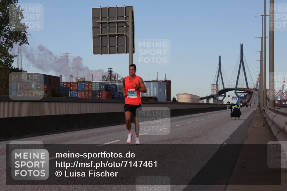 03.10.2024 - Köhlbrandbrückenlauf Luisa Fischer http://msf.ph/oto/7147461 03.10.2024 09:34:27 Position 3 1006 meine-sportfotos.de